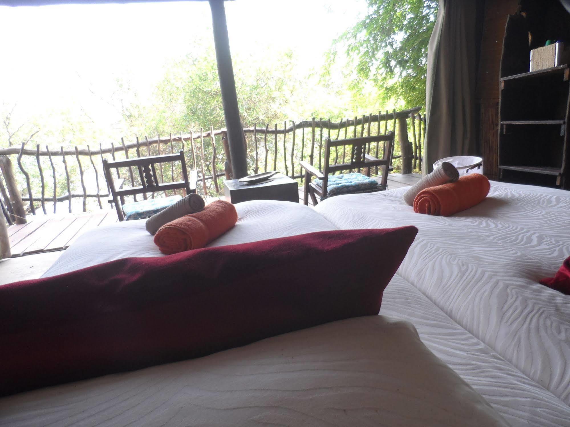 קטימה מולילו Caprivi Houseboat Safari Lodge מראה חיצוני תמונה
