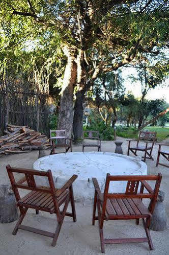 קטימה מולילו Caprivi Houseboat Safari Lodge מראה חיצוני תמונה