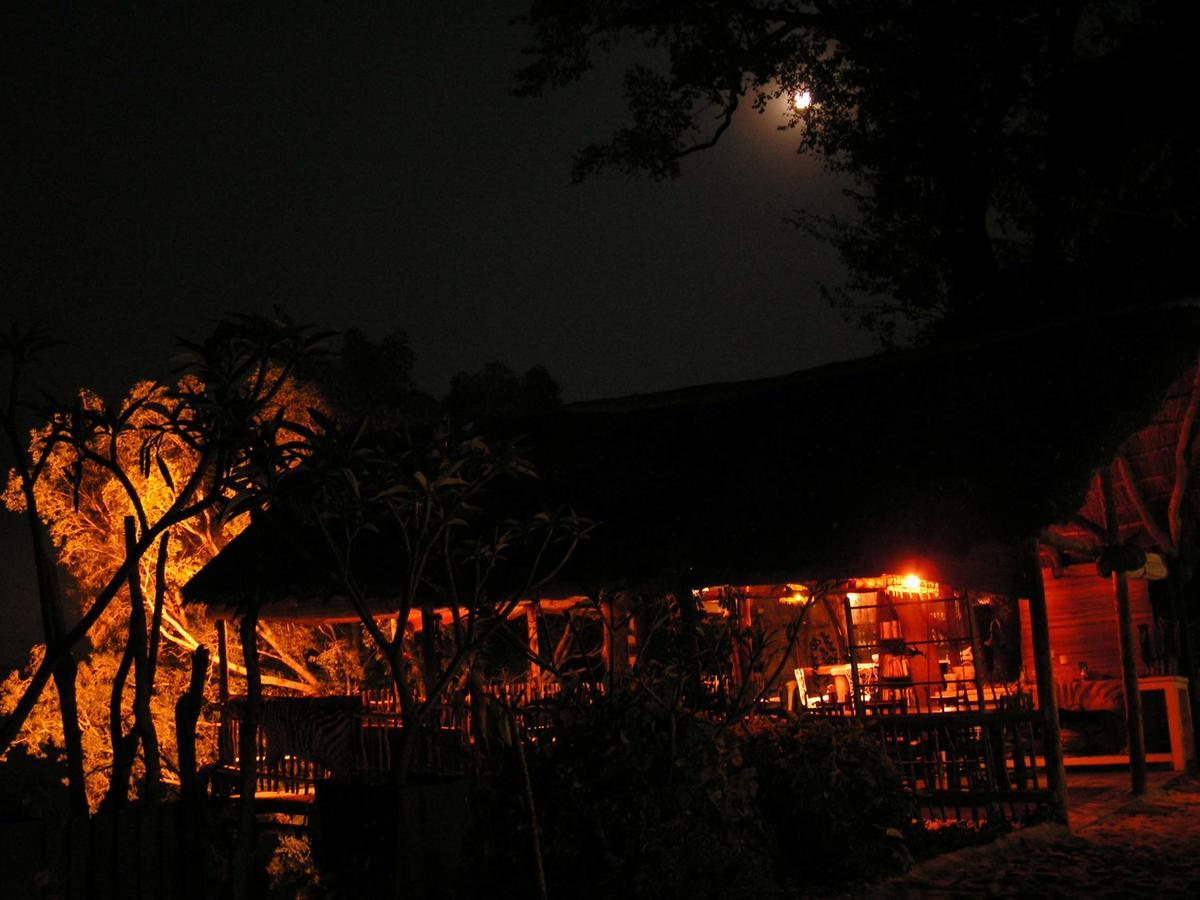 קטימה מולילו Caprivi Houseboat Safari Lodge מראה חיצוני תמונה